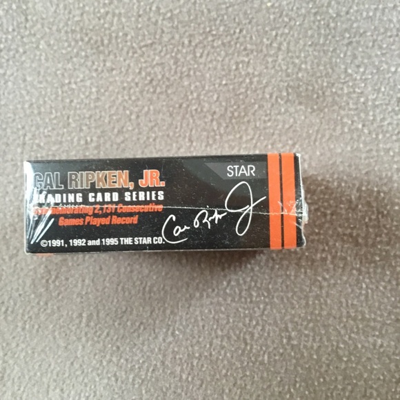 Baseball Trading Card Pack, Cal Ripken jr - Picture 2 of 2